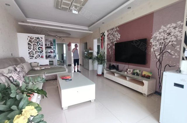 天王国际城3室2厅125㎡69万二手房图片