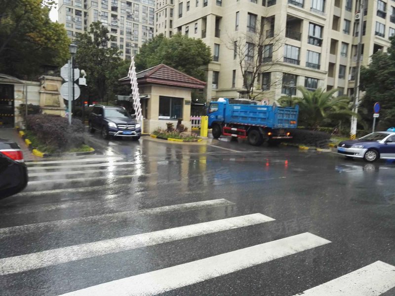 保利林语溪(公寓住宅) 