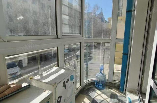 生态园一区3室2厅100㎡44.8万二手房图片