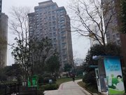 巴国城品质小区,正规1室一厅,周边配套设施齐全