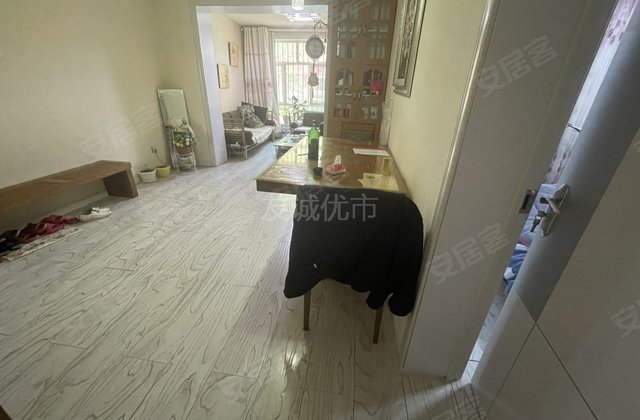红山小区2室2厅60㎡46万二手房图片