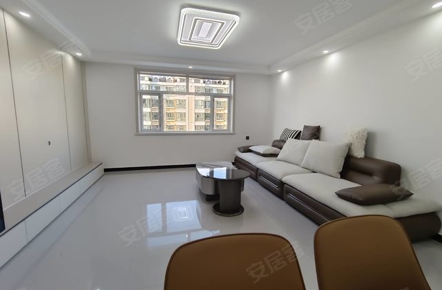 怡东华城2室2厅96㎡50万二手房图片