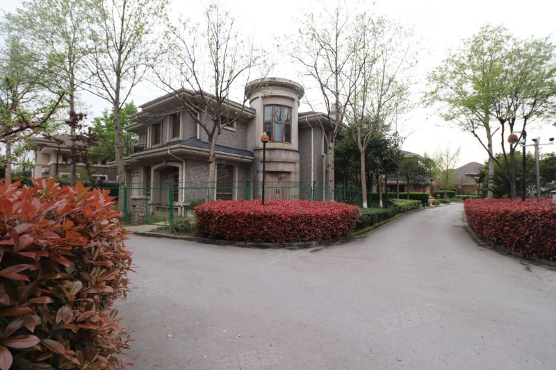 山水湖滨花园(别墅),金城西路266号-无锡山水湖滨花园(别墅)二手房