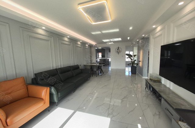 凯旋城3室1厅141㎡74.5万二手房图片