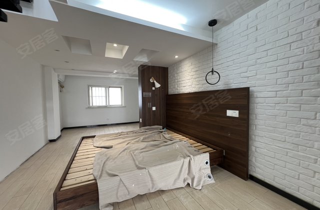 印象欧洲3室2厅113㎡43万二手房图片