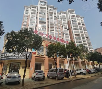 高速路口,东城明珠,南北通透,中间楼层,老证