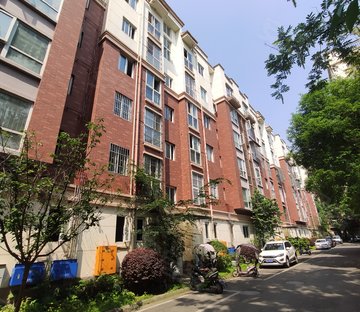 兴城花园B区