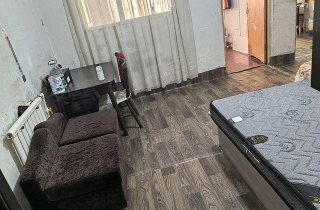 日新小区1室1厅60.41㎡8万二手房图片