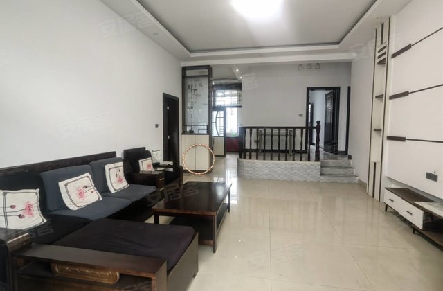 翡翠花园3室2厅131㎡49.8万二手房图片