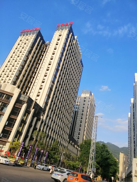 首开中庚香开连天(商住楼)