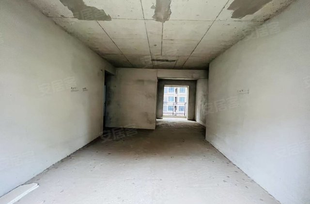名门首府4室2厅137㎡38万二手房图片