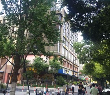 三里亭小区图片