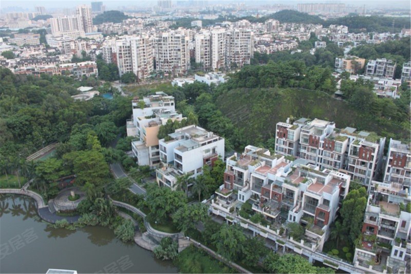 万科四季花城北区