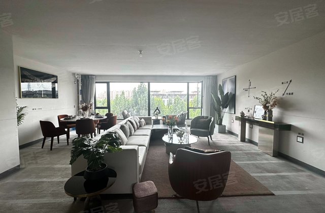 百蕊御珑湾一期3室2厅133㎡73万二手房图片