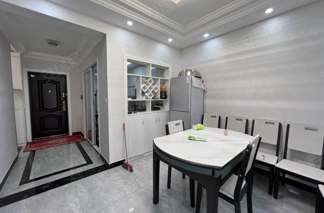 安岳二手房 柠都大道二手房 市中心二手房 华庭贵府