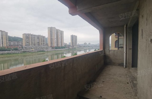 溆水外滩3室2厅145㎡60.8万二手房图片