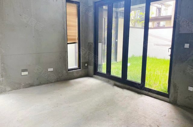 三盛璞悦府(别墅)5室3厅146㎡285万二手房图片