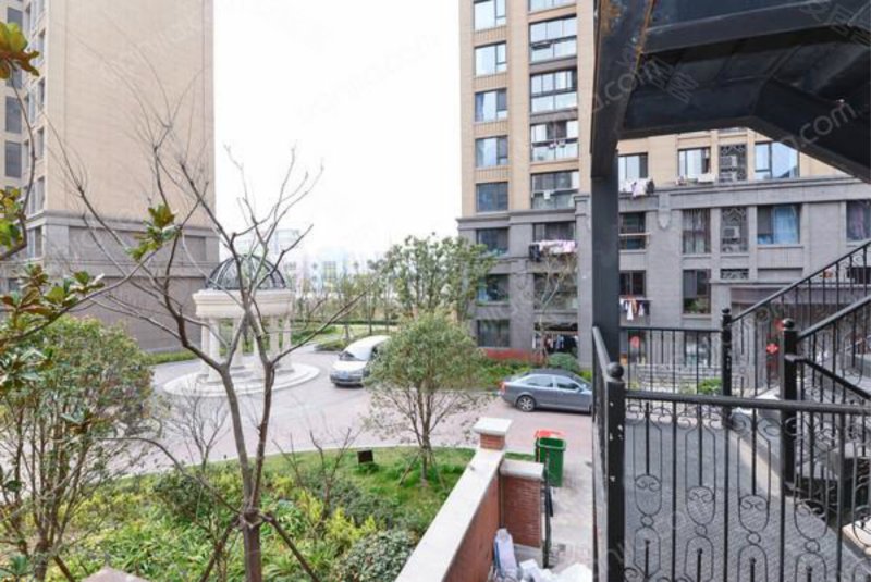 绿地海域苏河源(一期别墅) 