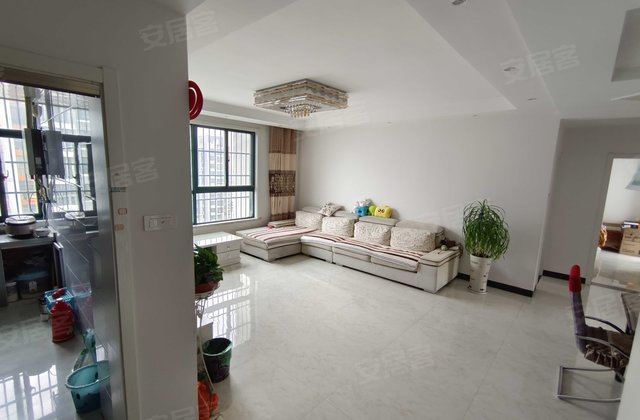 机西小区3室1厅111㎡40万二手房图片