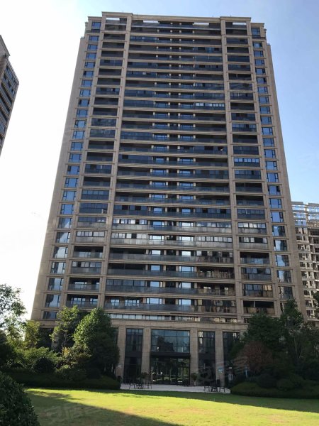 美伦美郡(公寓住宅)