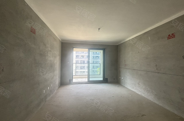 创本壹号院3室2厅140㎡83.8万二手房图片