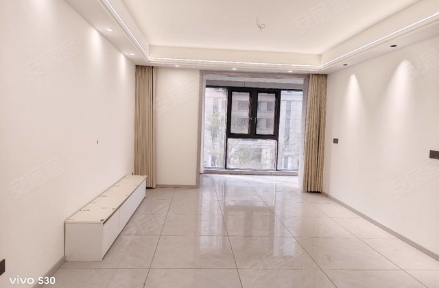 万达广场天玺府3室2厅108㎡75万二手房图片