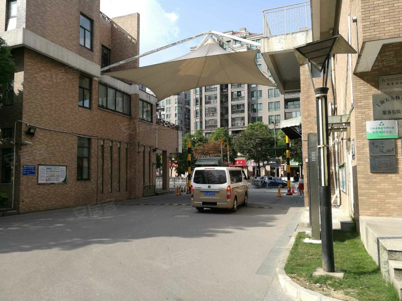 鑫都城柳岸人家