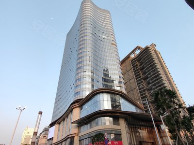 雄盛王府广场商住楼