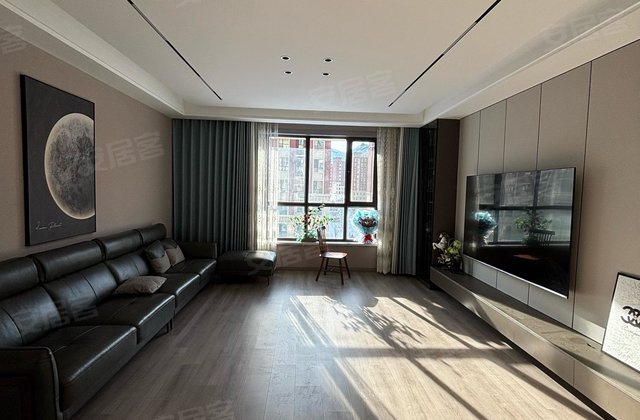 尚桦城3室2厅137.8㎡100万二手房图片