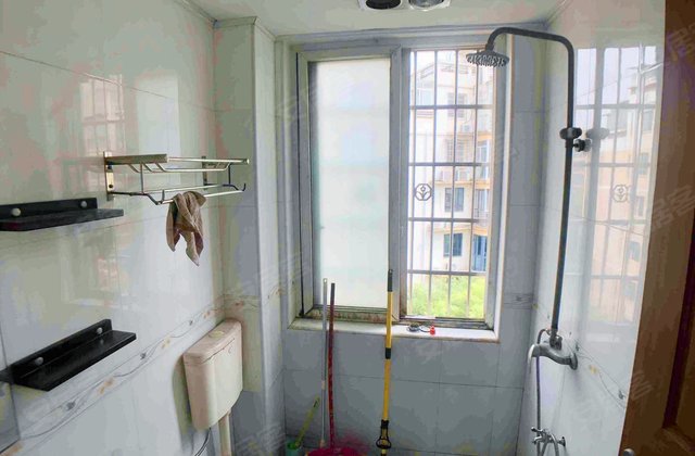 阳光枫情3室2厅154㎡103万二手房图片