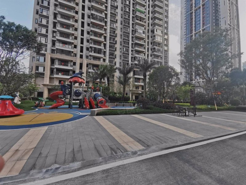 彰泰红164平4房 电梯高层带车位 南北通透毛坯