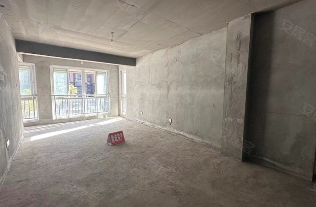 绿洲玫瑰园3室2厅132㎡95.6万二手房图片