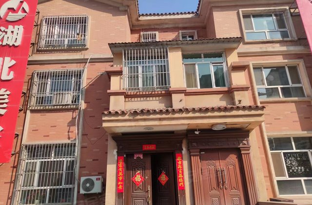 欧洲花园(别墅)7室3厅423㎡298万二手房图片