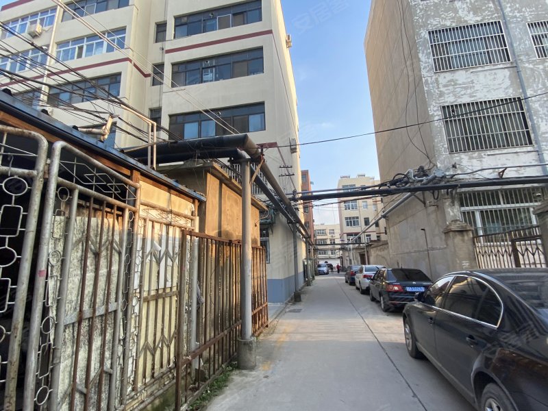 平阴县工商局家属院,东沟街21号-济南平阴县工商局家属院二手房,租房