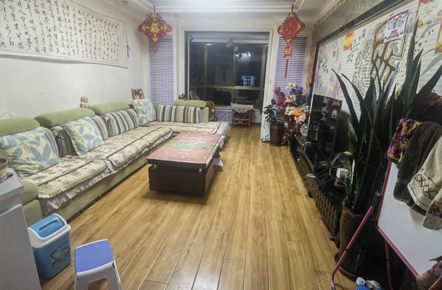 兴康花园2室2厅106㎡50万二手房图片