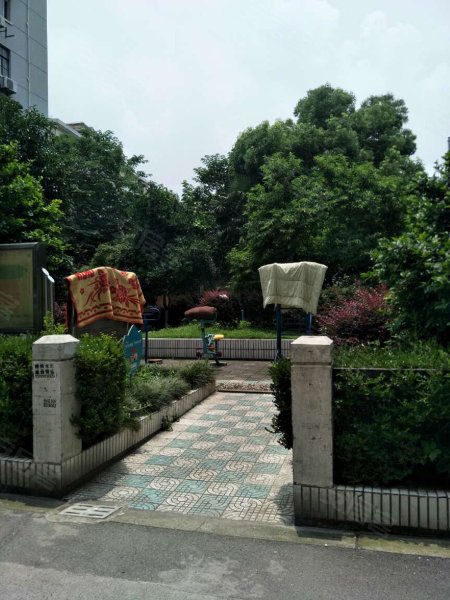 长寿新村(闵行) 