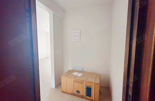 中海熙岸3室2厅125㎡140万二手房图片