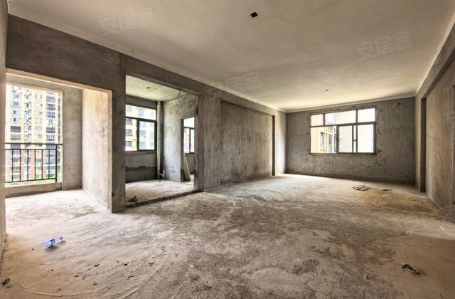 天御蓝湾4室2厅146㎡75万二手房图片