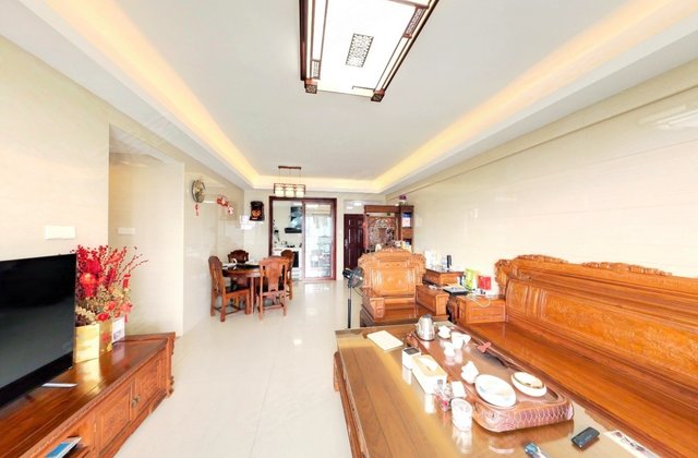 第三金碧花园3室1厅124㎡440万二手房图片