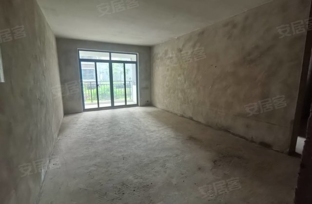 相思江奥林苑4室2厅151.18㎡50万二手房图片