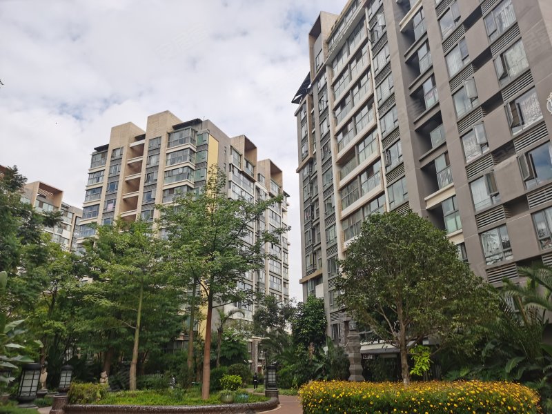 格拉斯香水小镇,仓储区46号-昆明格拉斯香水小镇二手房,租房,房价