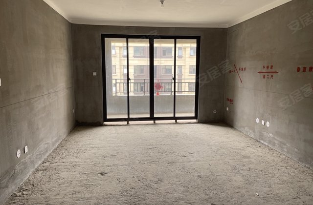 应天御园4室2厅134.8㎡87万二手房图片