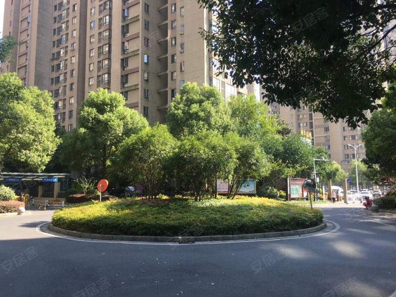 伟星金域蓝湾c1区,三潭路,近花津中路-芜湖伟星金域蓝湾c1区二手房