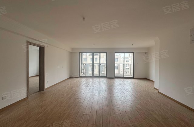 海源名邸3室2厅116㎡90万二手房图片