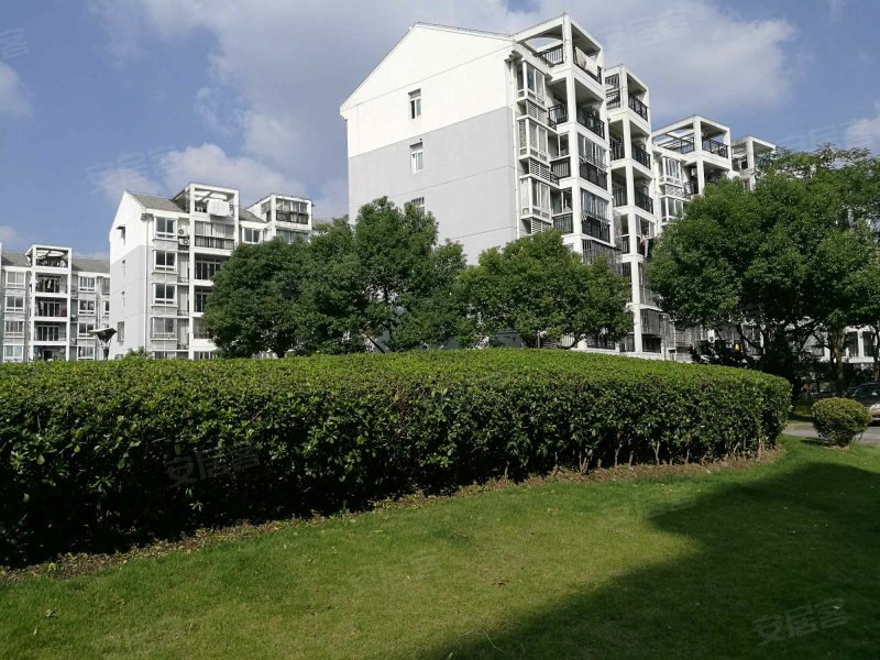 鑫都城柳岸人家