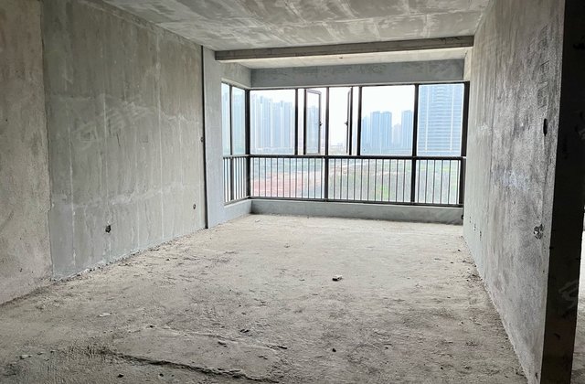 步步高置业新天地4室2厅127㎡68.8万二手房图片