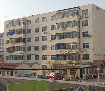 06平,胶南汽车配件城小区二手房,42万,2室2厅,1卫,77.