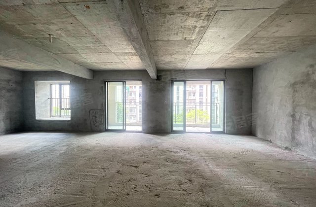 中融天玺3室2厅115㎡78万二手房图片