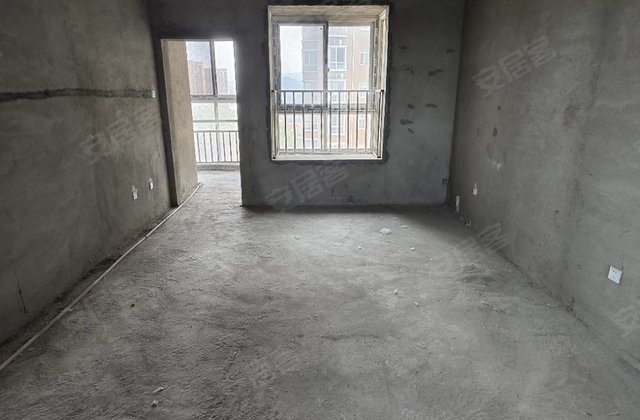 仙境苑4室2厅126㎡35万二手房图片