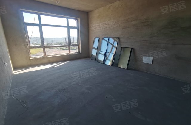 明骏峰景3室2厅118.7㎡58万二手房图片